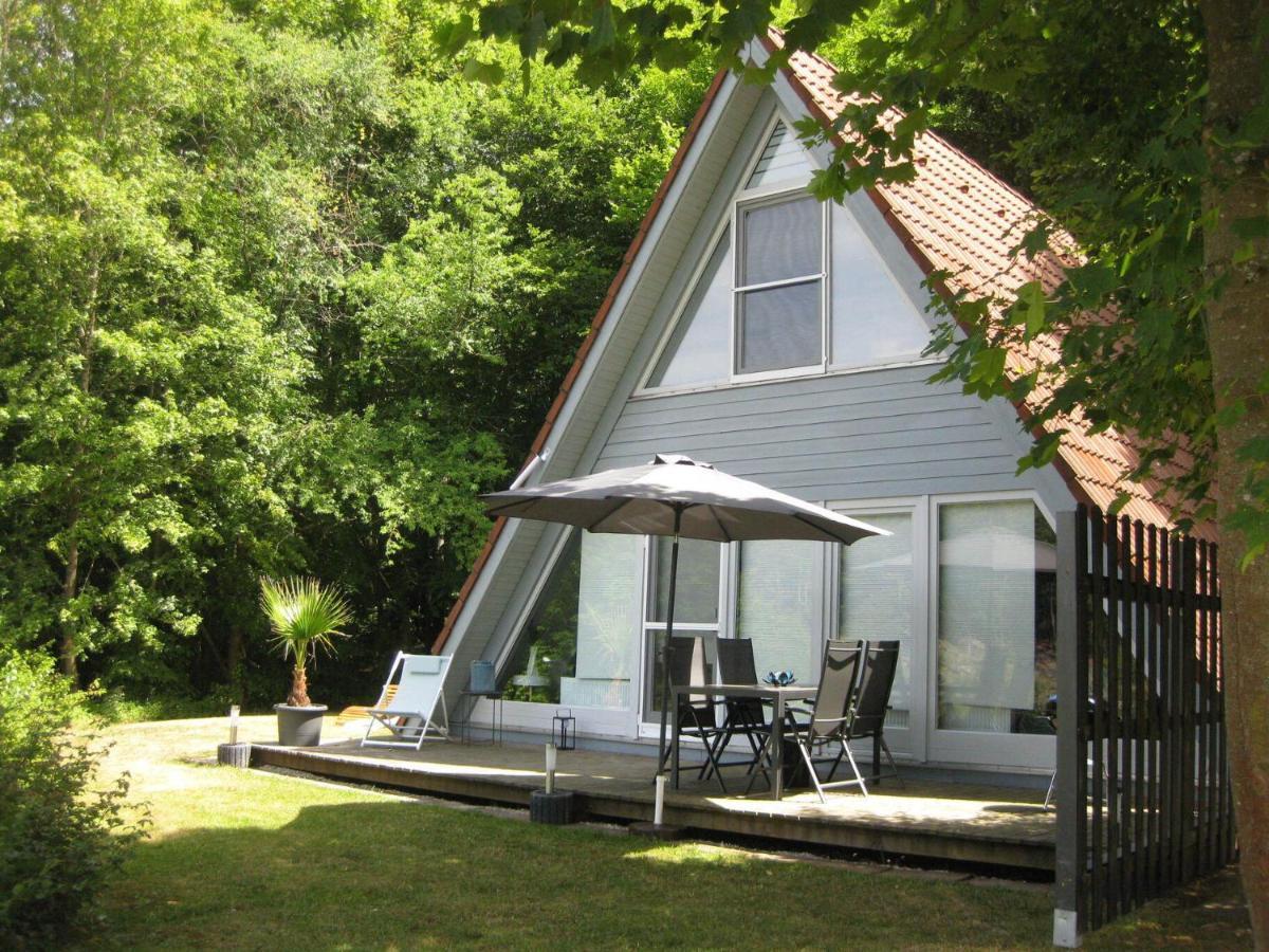 Ferienhaus Waldperle Hotell Ronshausen Exteriör bild